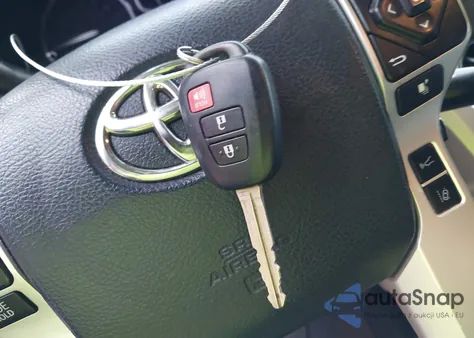 2018 Toyota Tundra Sr5 5.7L V8 z USA, uszkodzony, nr VIN 5TFDW5F13JX758131